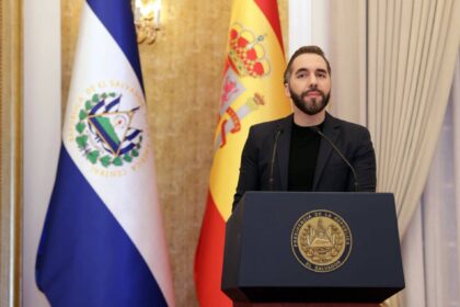 Bukele y comisión paralela evalúan dar libertad condicional a “más o menos” el 50 % de los reos del régimen